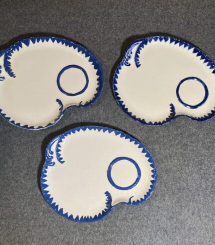 mid-20th-century-vintage-blue-and-white-cupsnack-plates-holland-set-6-pieces-2015.jpg